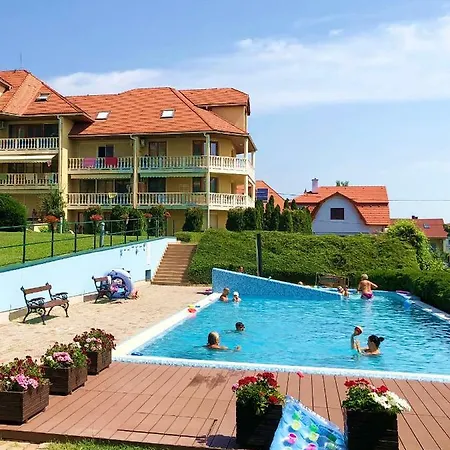 Fured Aparthotel
